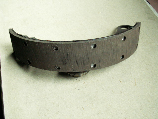 Čelist brzdová dlouhá