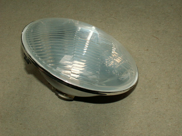 Parabola předního světlometu H4